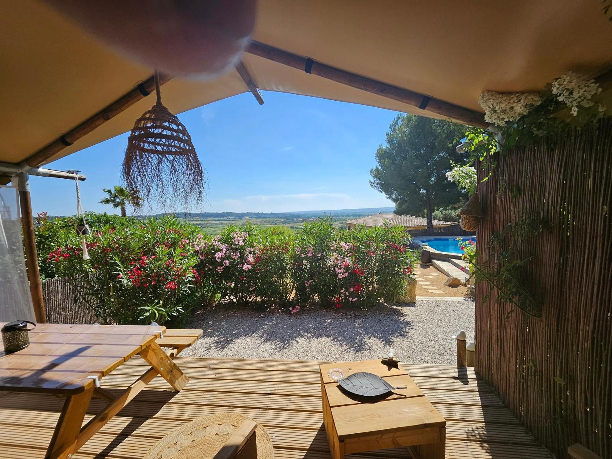 ホテル Domaine Du Chene Campagnan エクステリア 写真